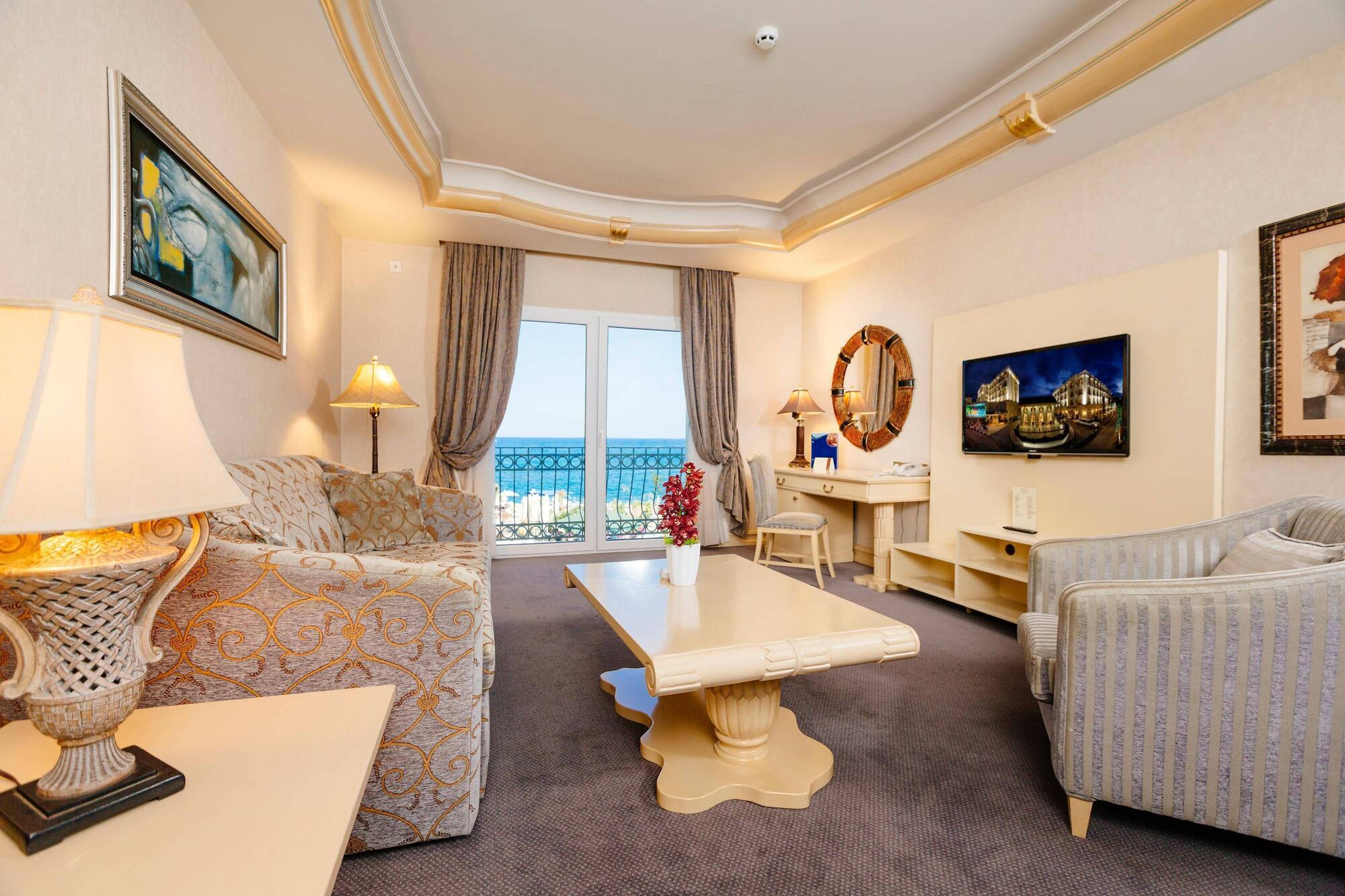 Rocks Hotel & Casino Κερύνεια Εξωτερικό φωτογραφία